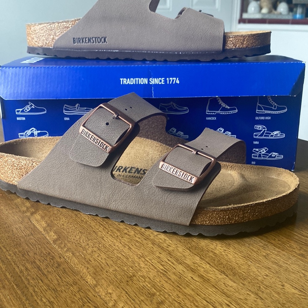 Birkenstock Arizona Soft Slide Sandal in Mocha Sz: EU42/US L 11 US M 9
